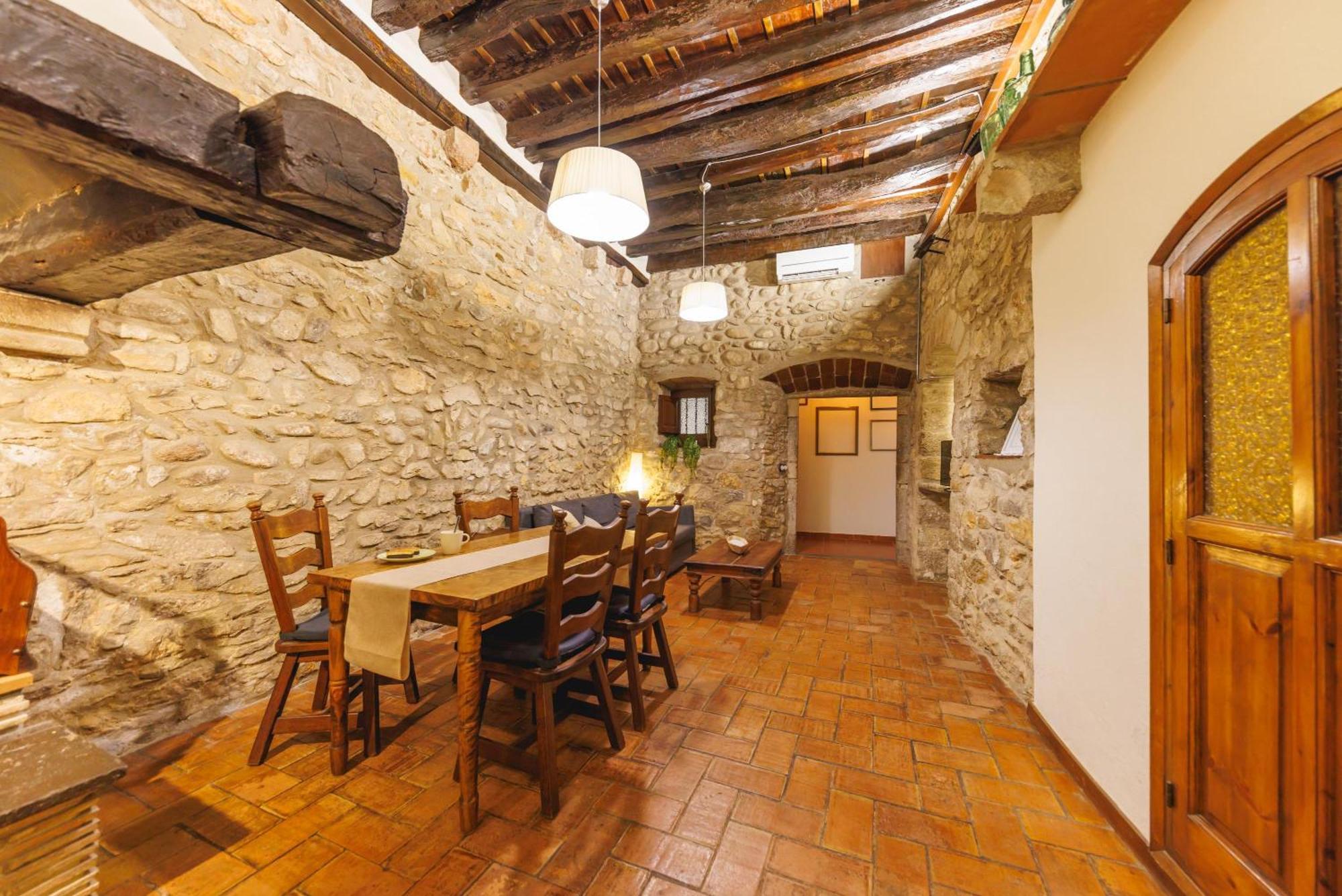 Bravissimo 1593, Medieval Charm Apartment